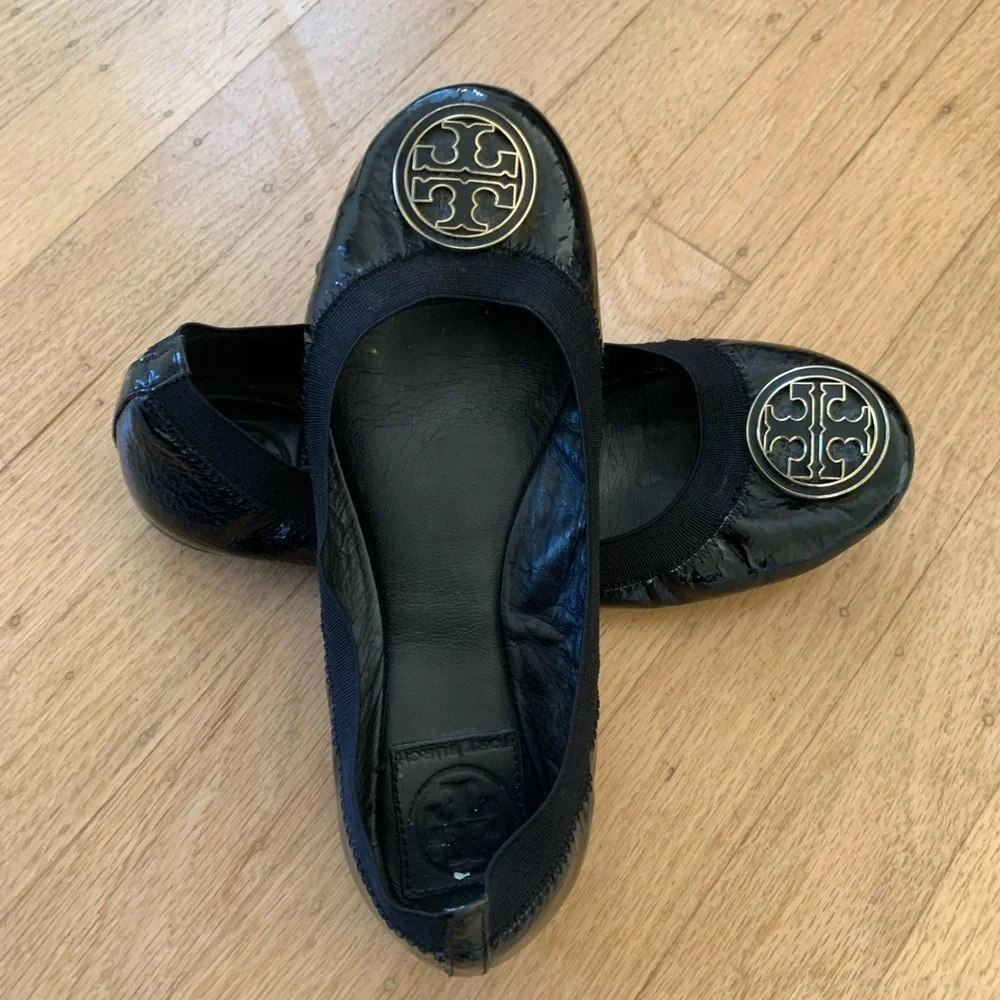 Tory Burch Caroline patent leather grosgrain trim ballet flat dark navy